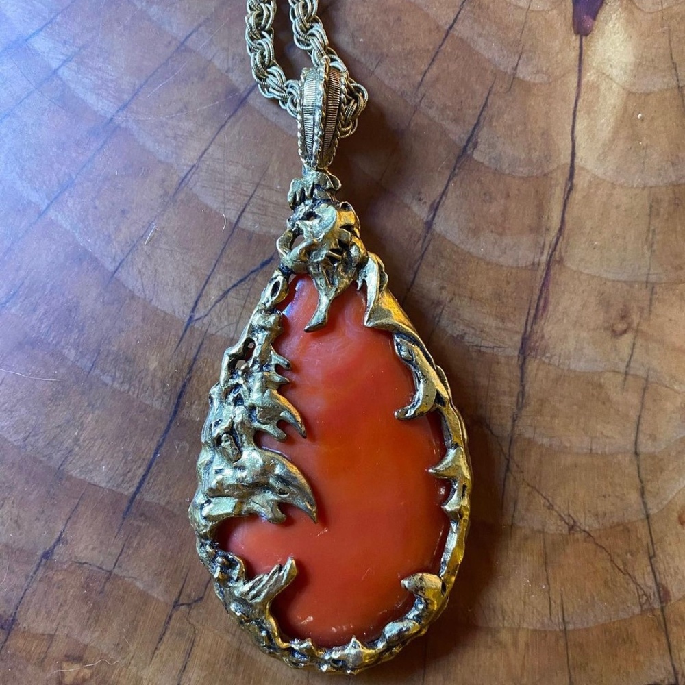 RARE VINTAGE LOVE WITCH NECKLACE